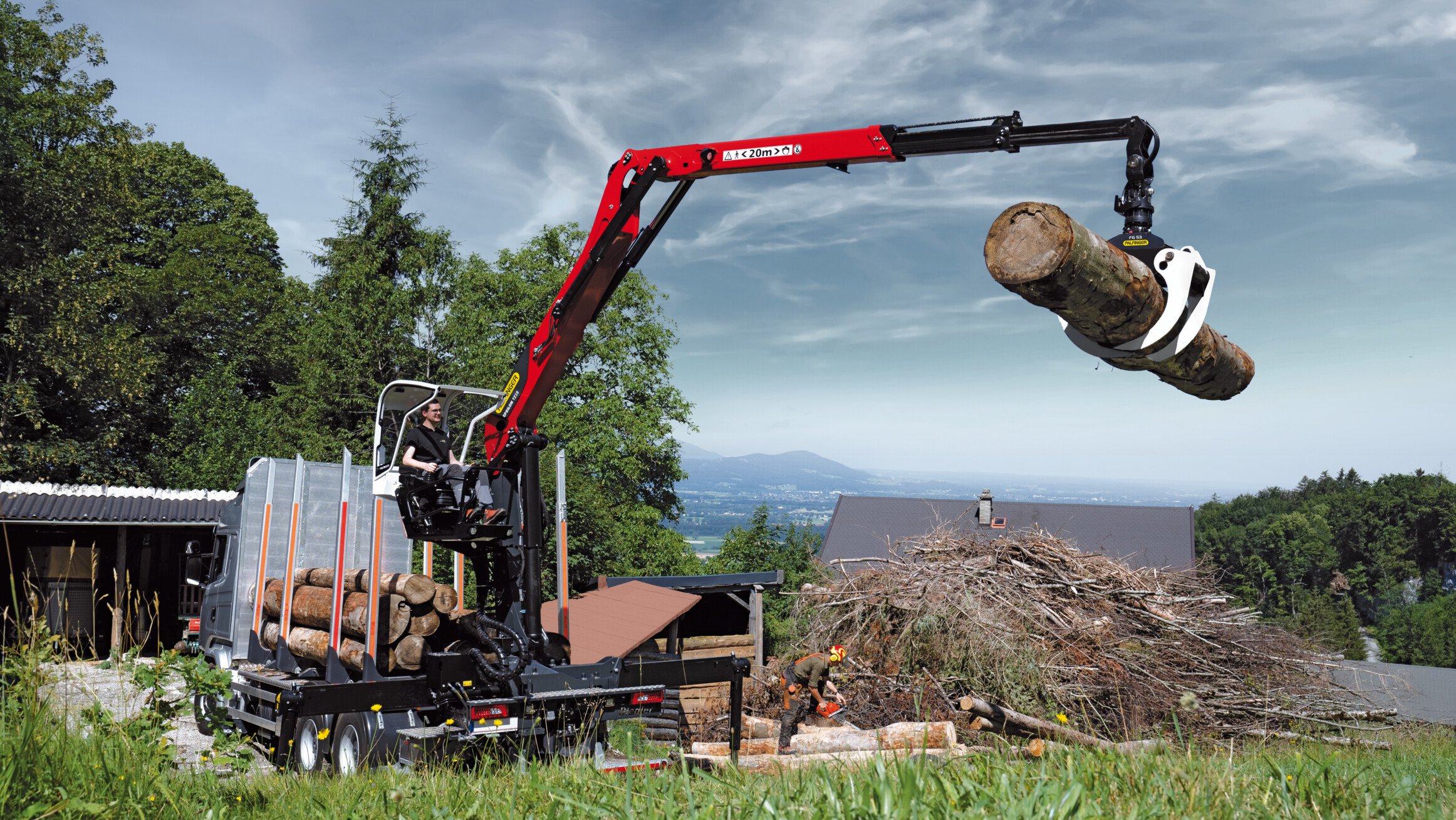 THE NEW CONTROL SYSTEM COMFORT DRIVE LATERAL TOPSEAT IS NOW AVAILABLE